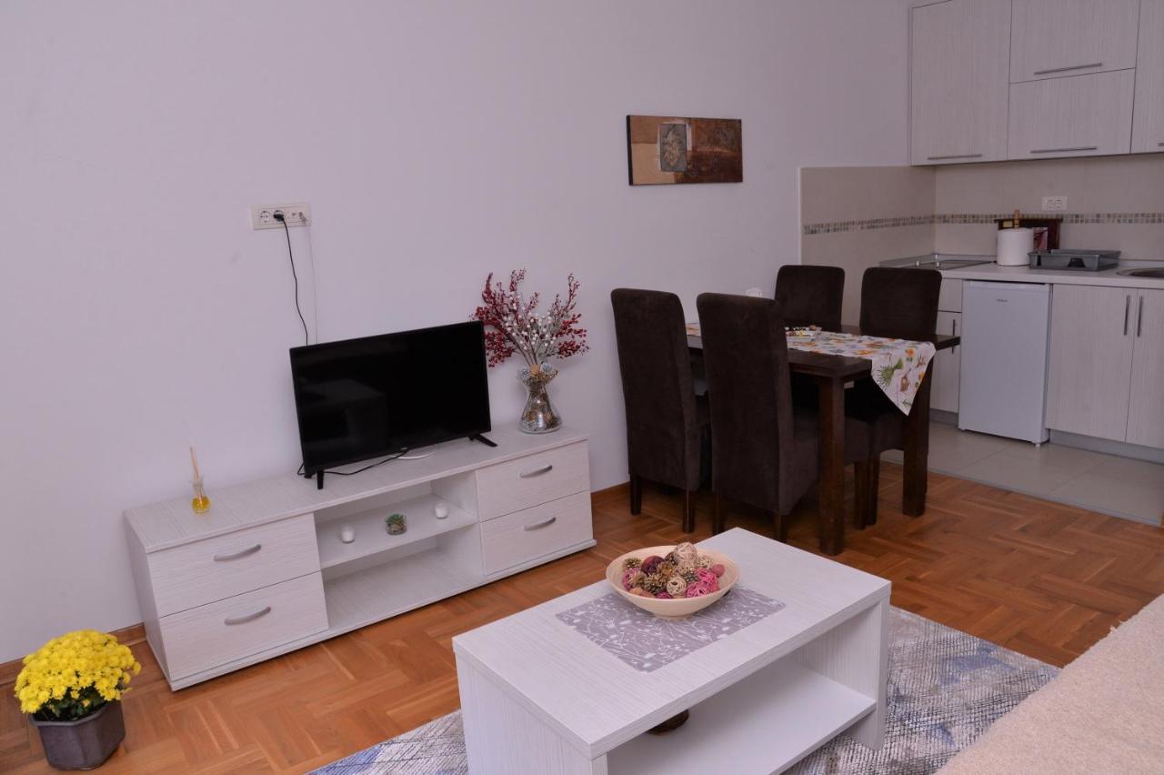 Apartmani Sloboda Ζλάτιμπορ Εξωτερικό φωτογραφία